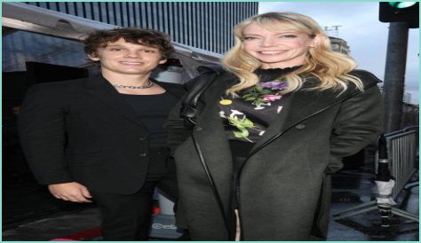 Who is Riki Lindhome dating? Riki Lindhome boyfriend, husband